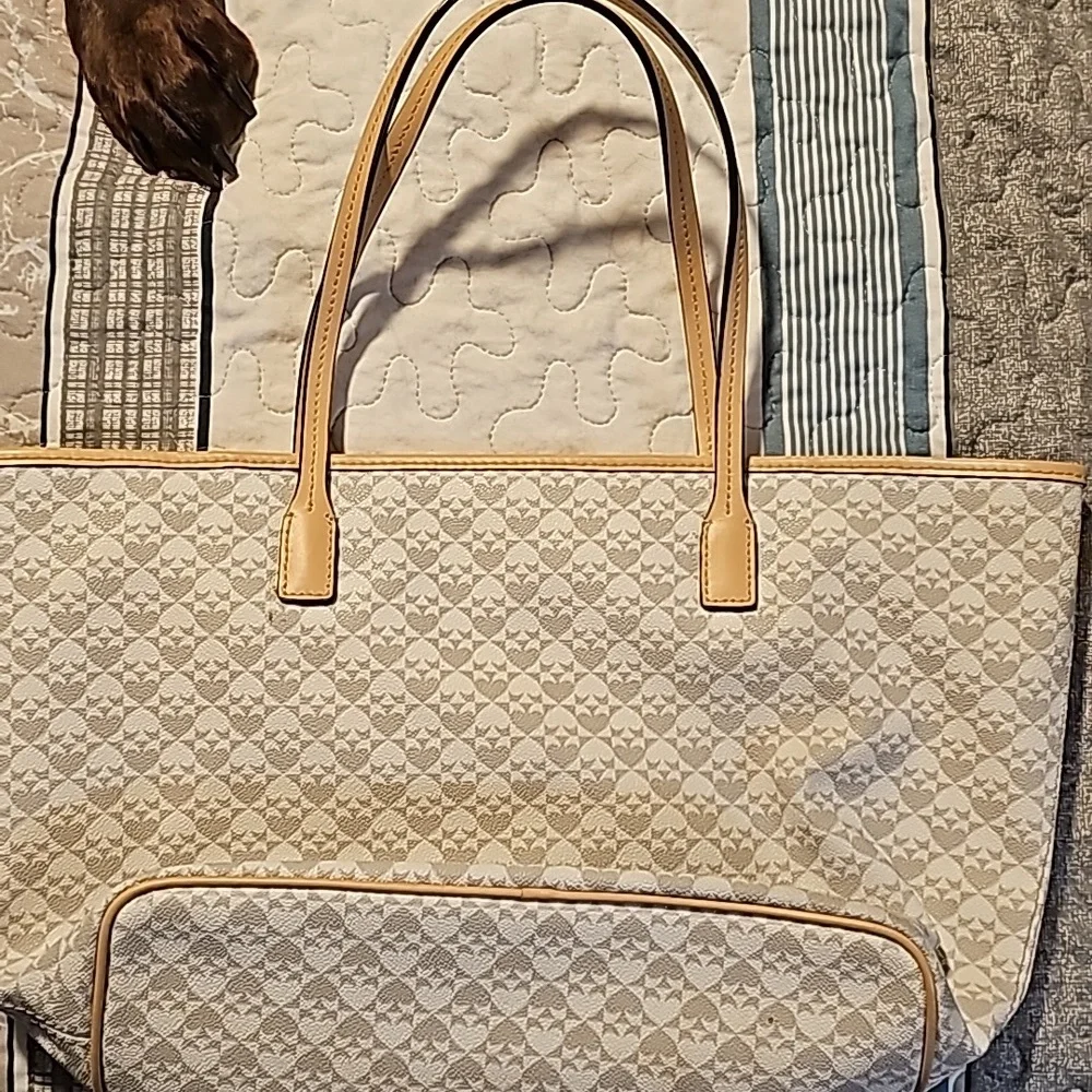 Kate Spade purse - Picture 4 of 16